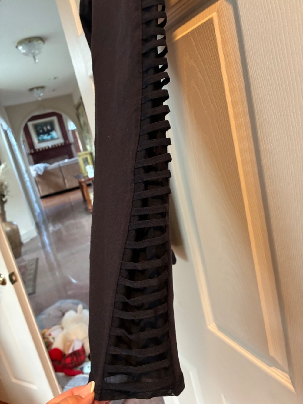 Alo Black Yoga Leggings sz S - Picture 3 of 7